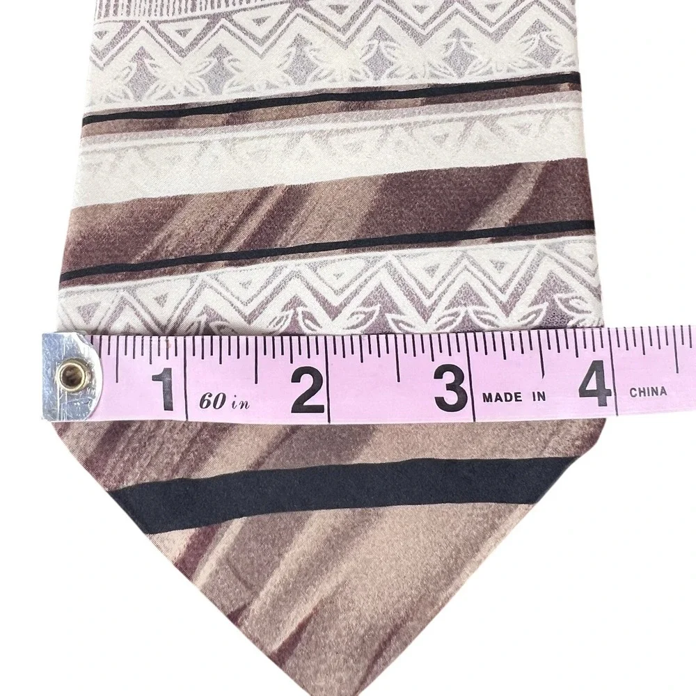 Surrey Men's Tie Brown Striped‎ Geometric 100% Silk
